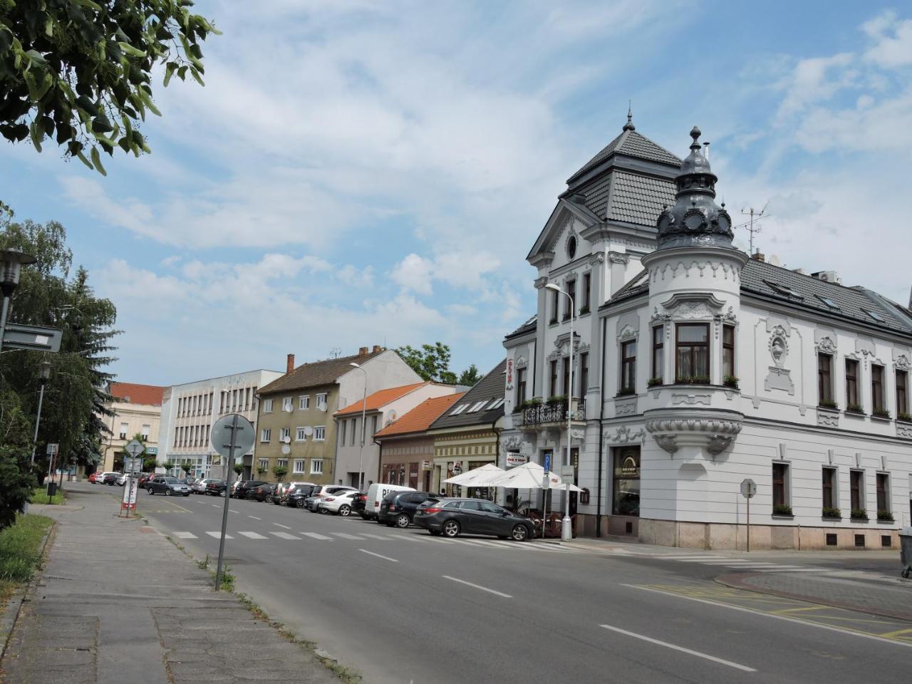 Olymp 3* Комарно